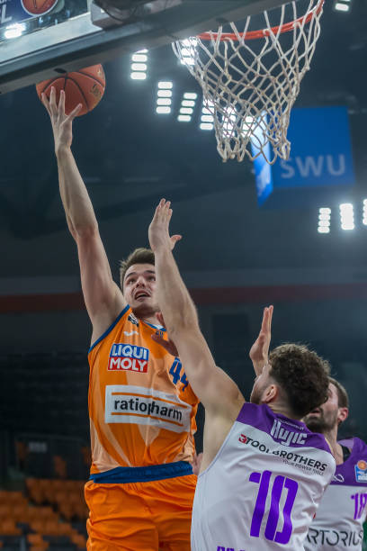 以儆效尤 以儆效尤