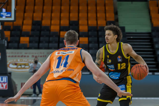 合和社会发 合和社会发